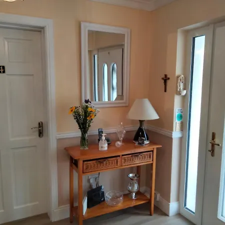 住宿加早餐酒店 Larkfield House B&b, Ballycasheen Kerry V93 Wd51 基拉尼